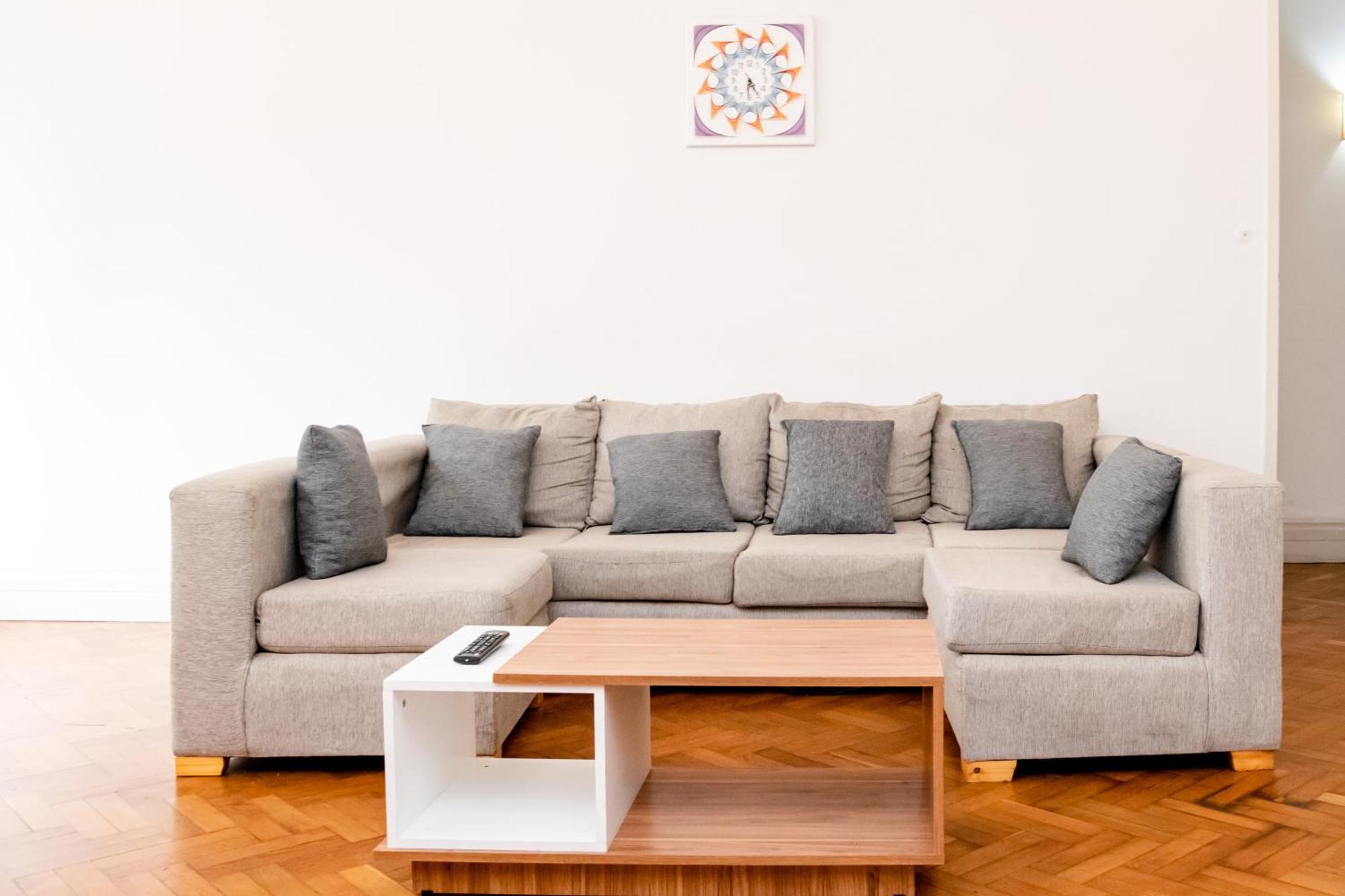 Homestay Private In A Huge Multicultural Buenos Aires