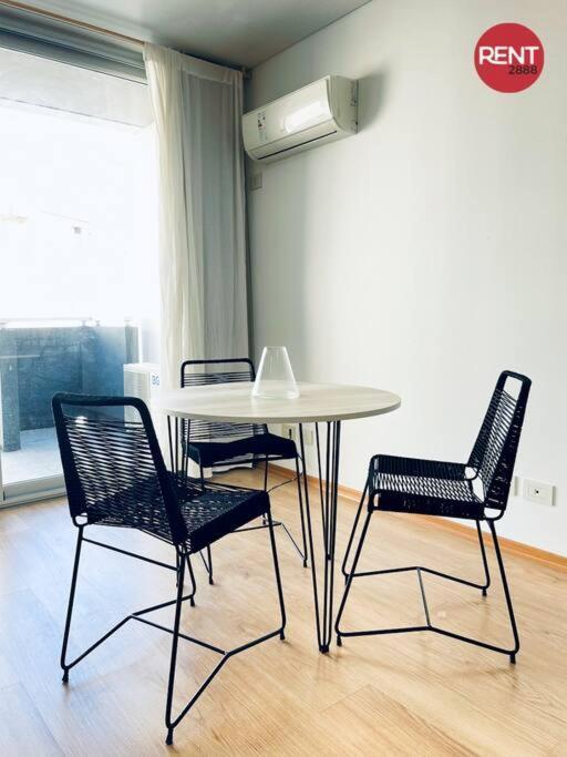 Rent Lavalleja Y Drago Apartment