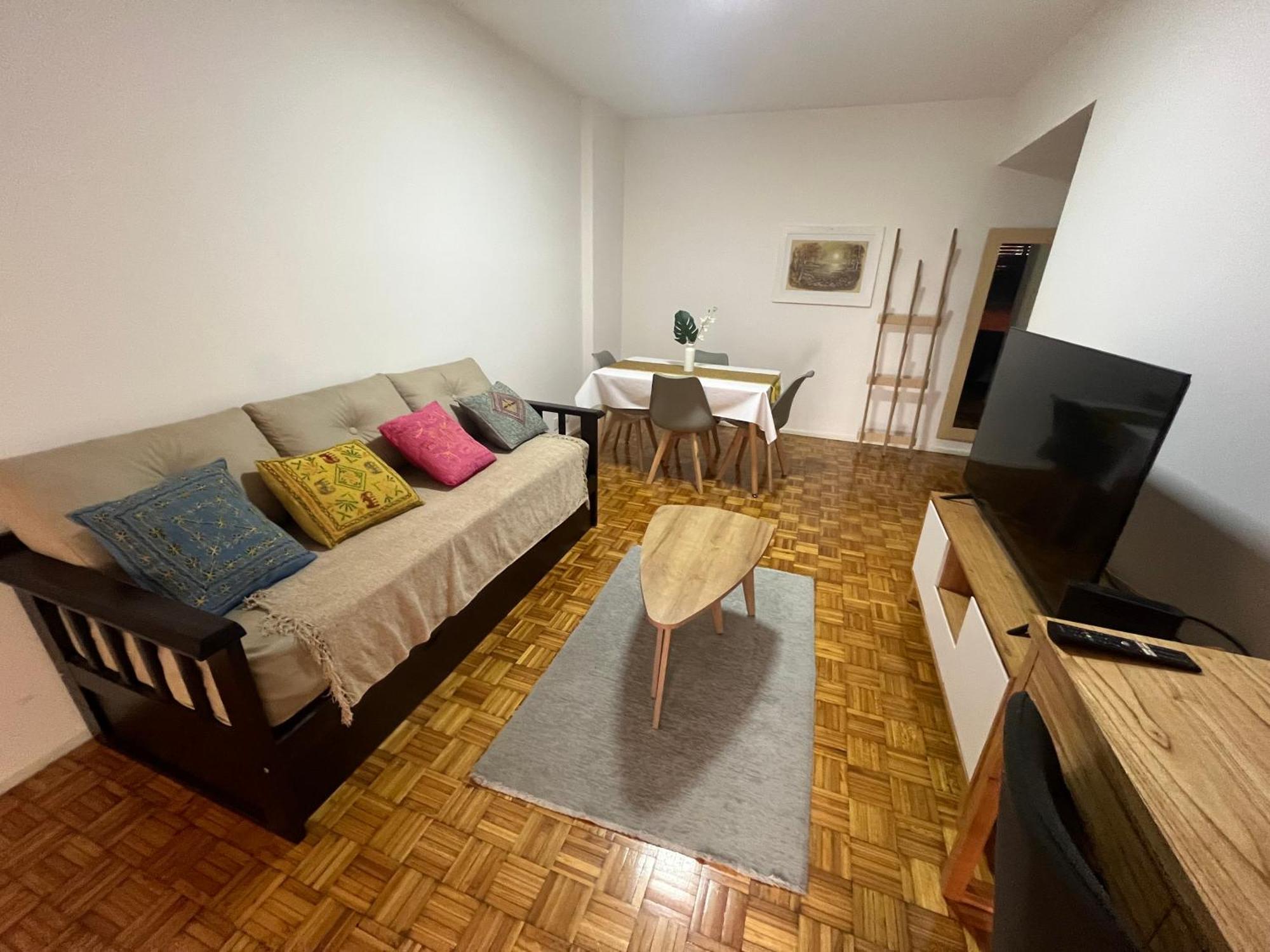 1 Bedroom *centro* / Florida Apartment *