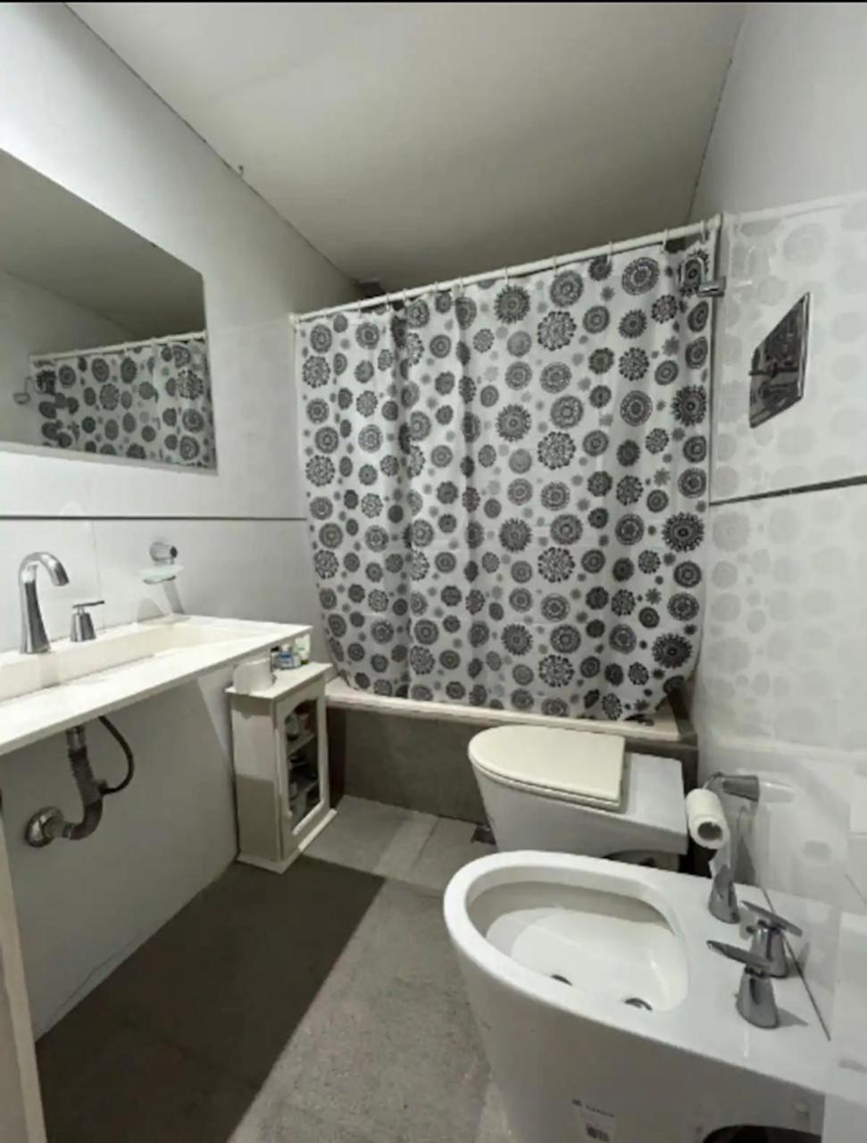 Apartamento Inmejorable Ubicacion En Pb *