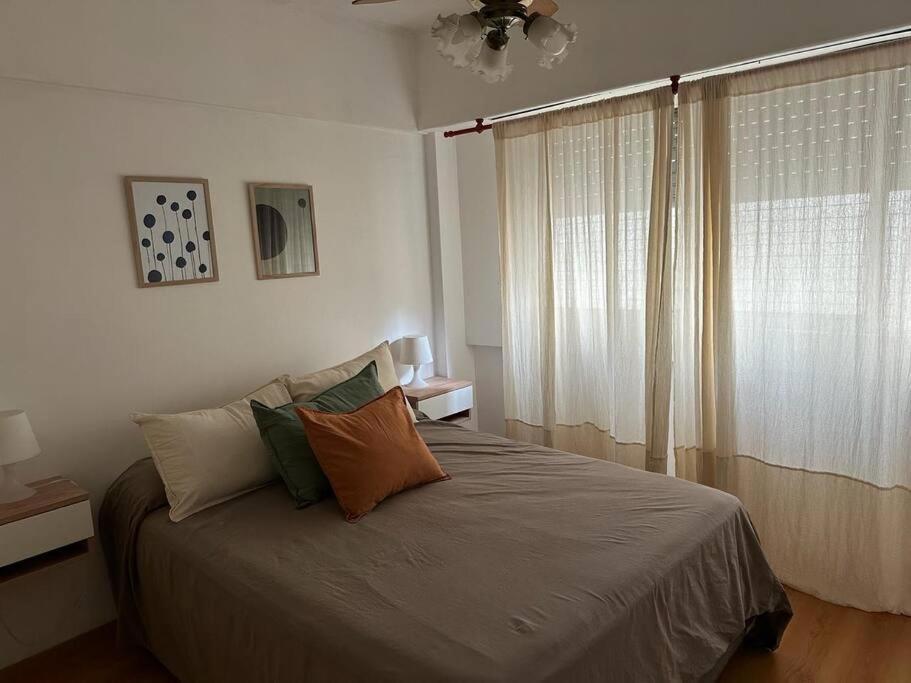 Hermoso 2 Amb Amplios En Crespo * Buenos Aires