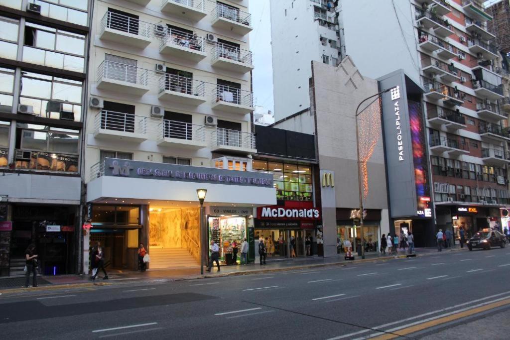En El Corazon De Av. Corrientes * Buenos Aires