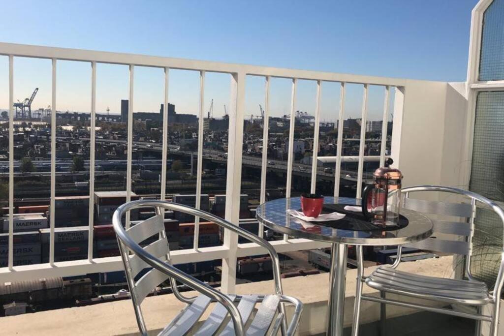 Hermoso Departamento Al Lado Del Patio Bulrrich, Con Vista Al Rio