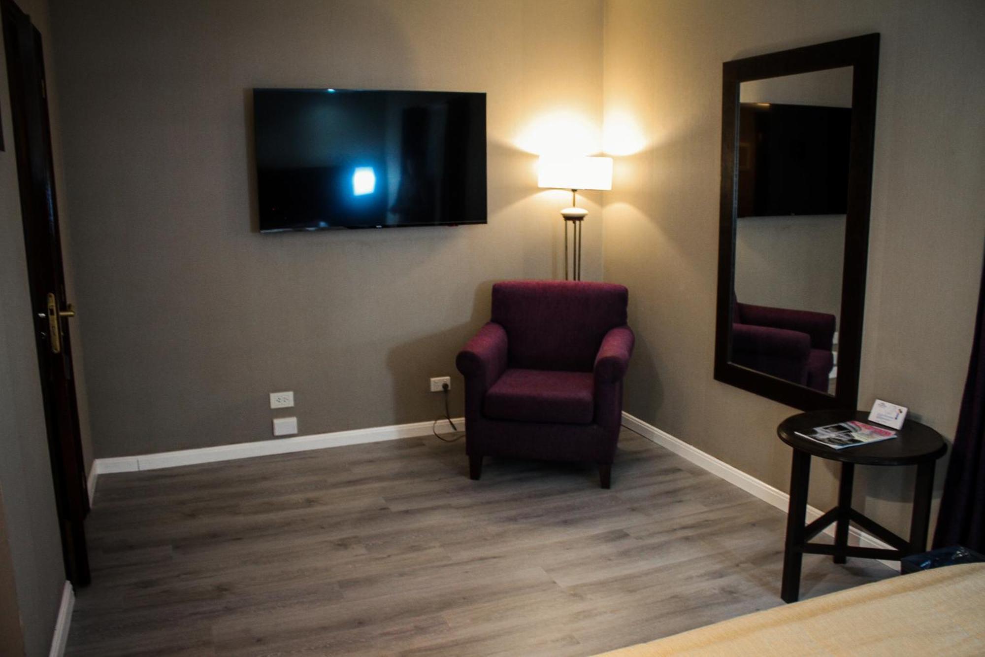 Howard Johnson Plaza By Wyndham Florida Street 4* Buenos Aires