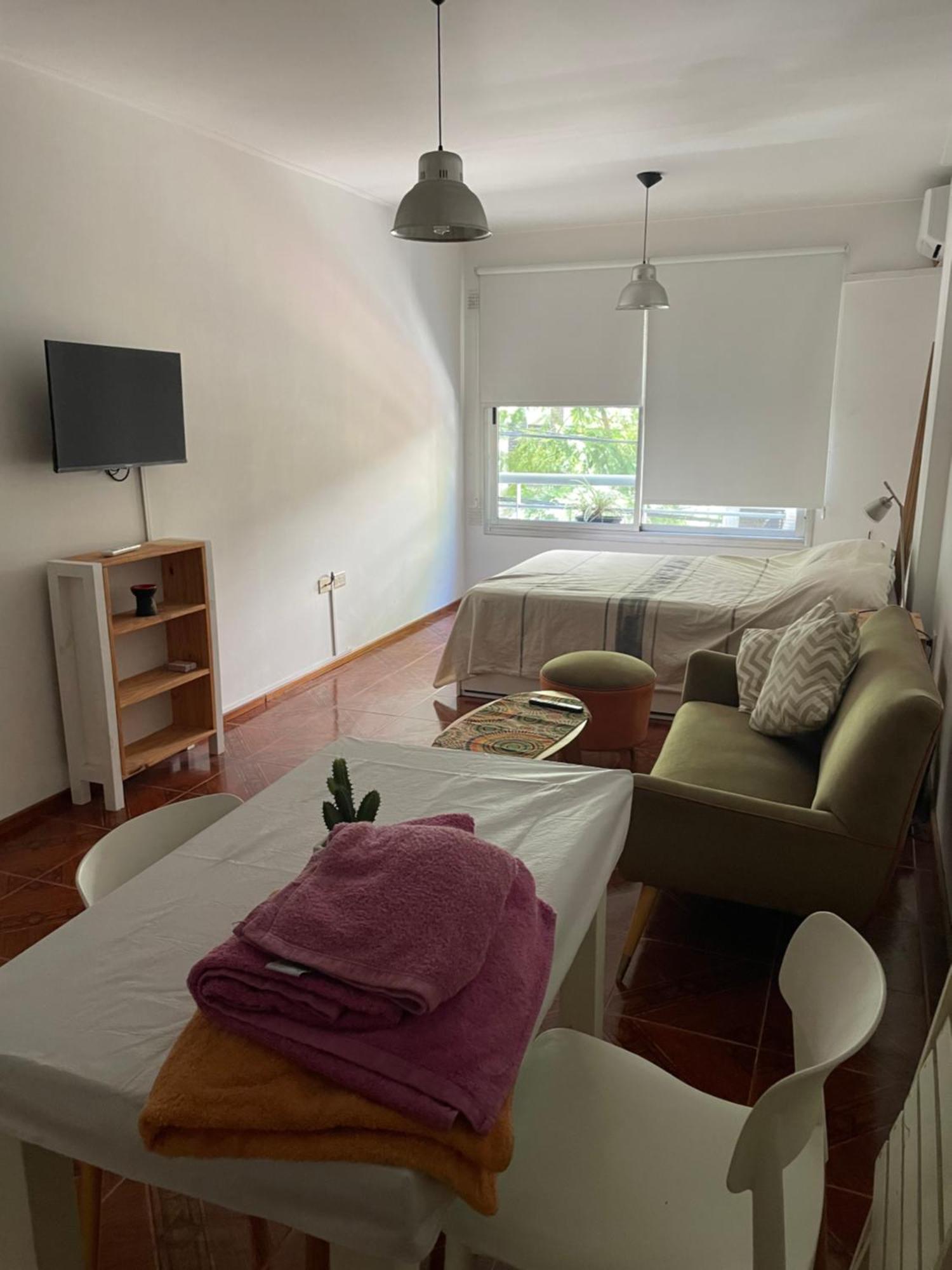 Excelente Estudio Muy Luminoso En Palermo 2 Personas Piscina Y Sauna Apartment *