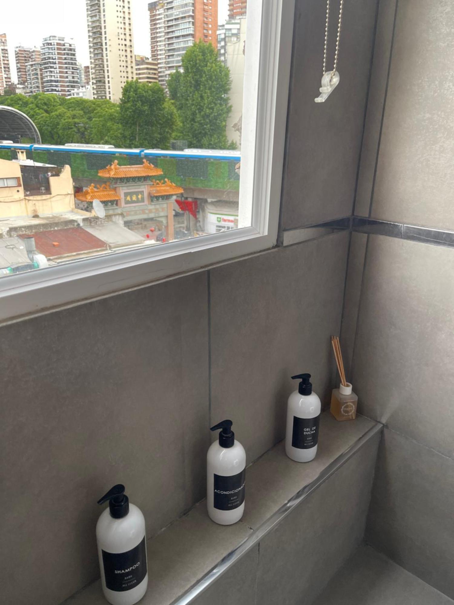 Hermoso Departamento Dentro Del Barrio Chino *