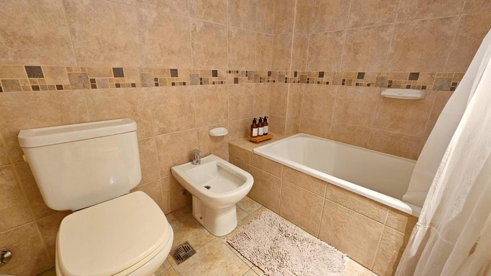 Hamaca, Balcon, Redes Y Lavarropas - 1 En Palermo Hollywood * Buenos Aires