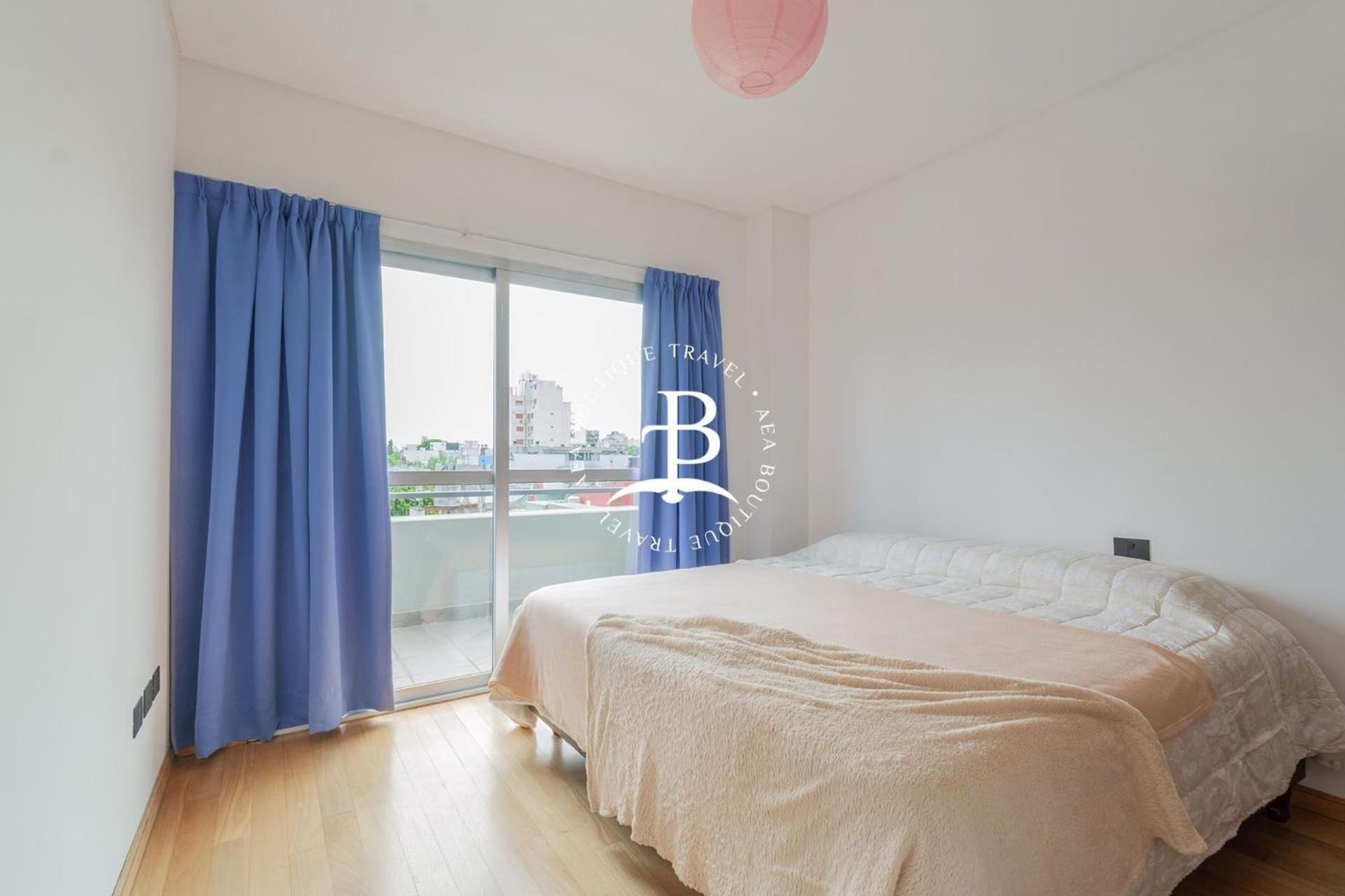 Villa Triplex Moderno Con Parrilla Y Jardin!