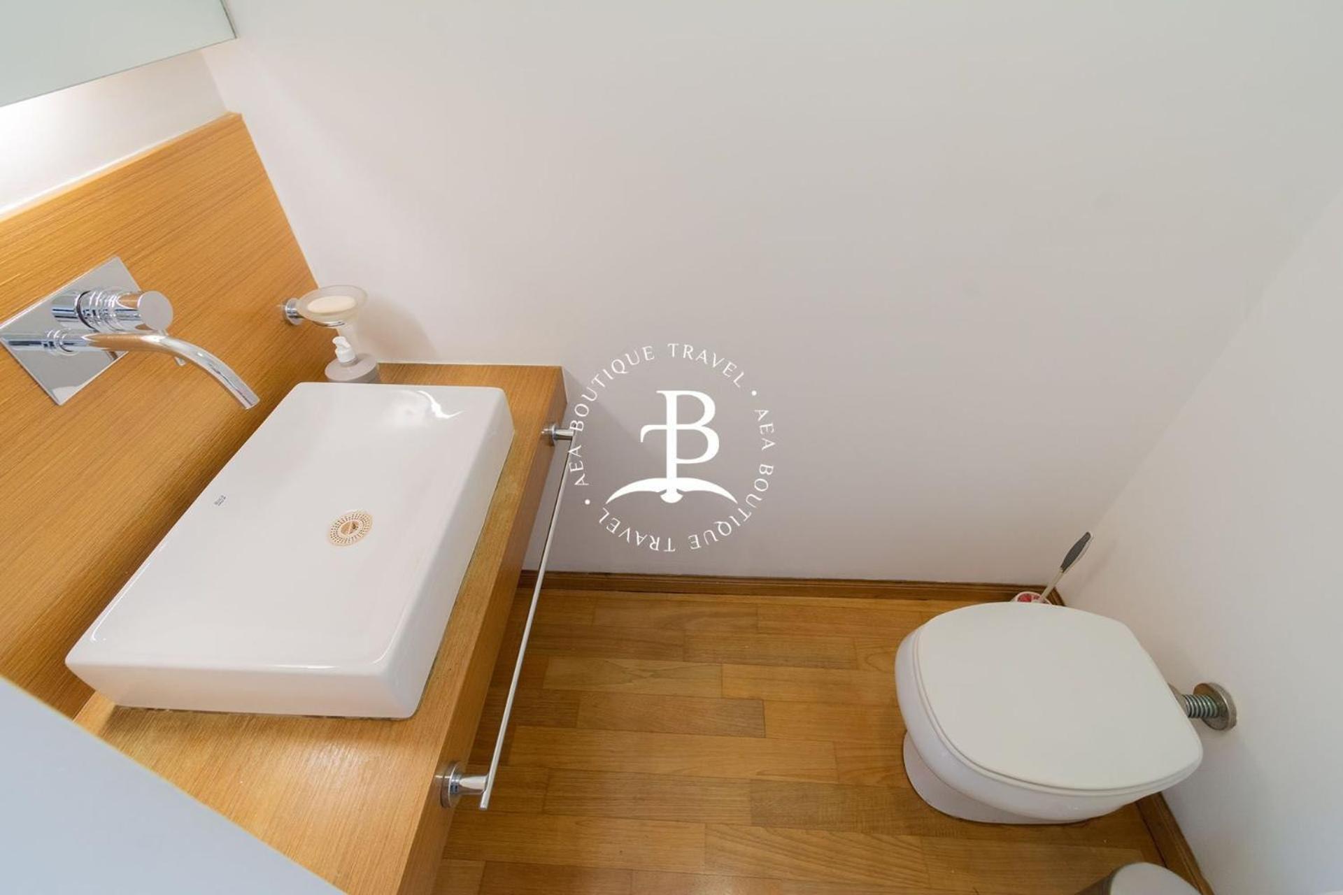 Villa Triplex Moderno Con Parrilla Y Jardin! *