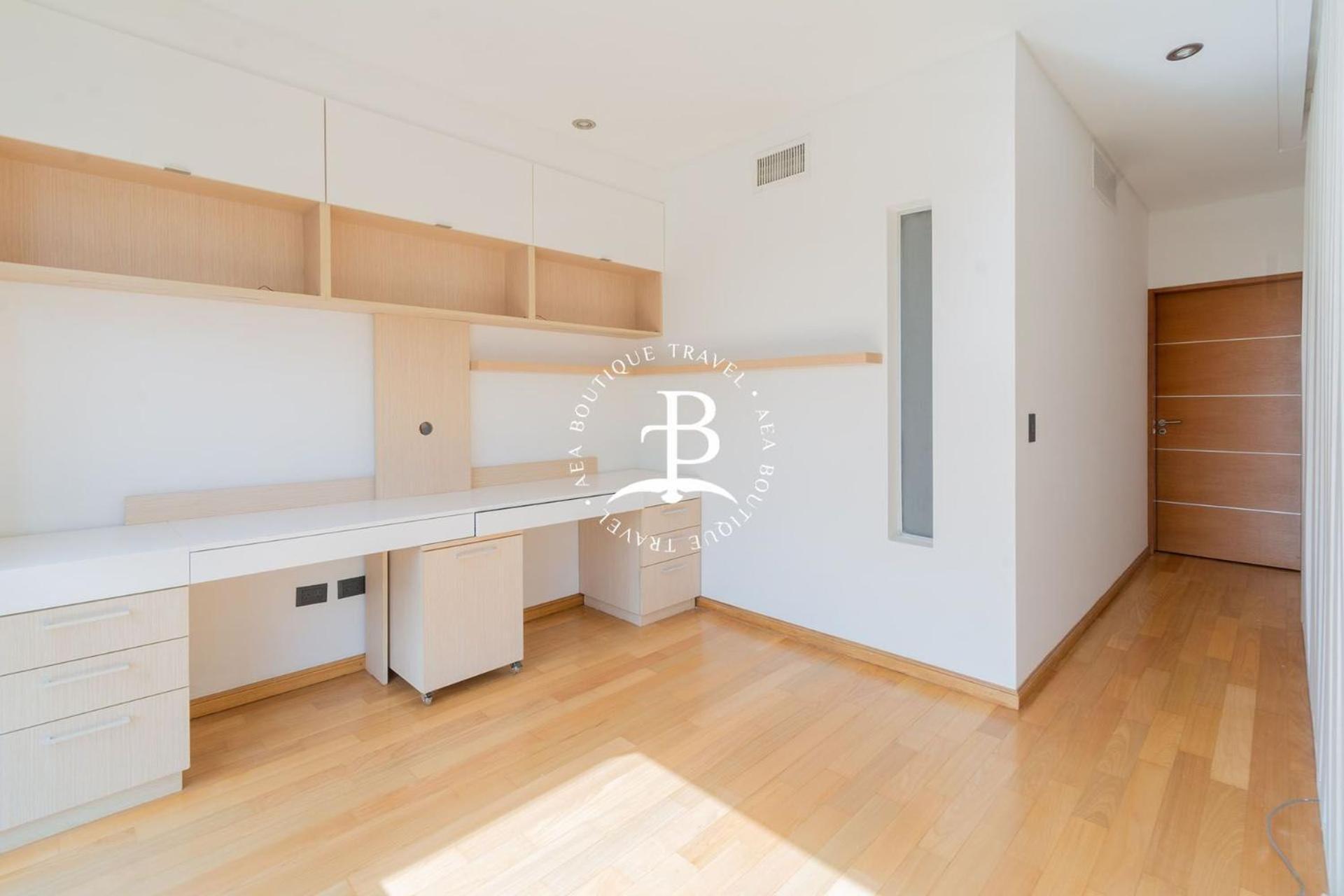 Triplex Moderno Con Parrilla Y Jardin! * Buenos Aires
