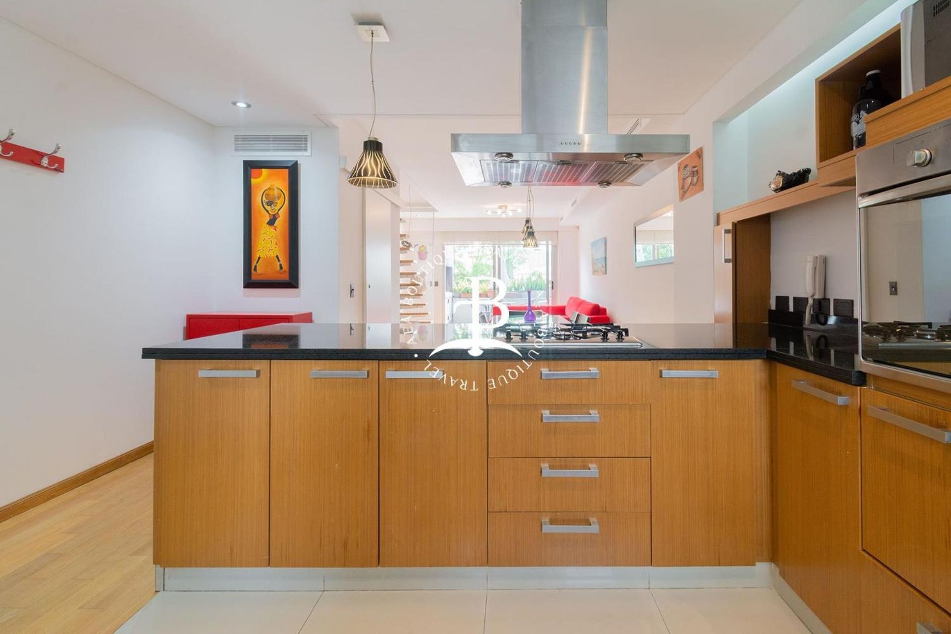 Triplex Moderno Con Parrilla Y Jardin! Villa Buenos Aires