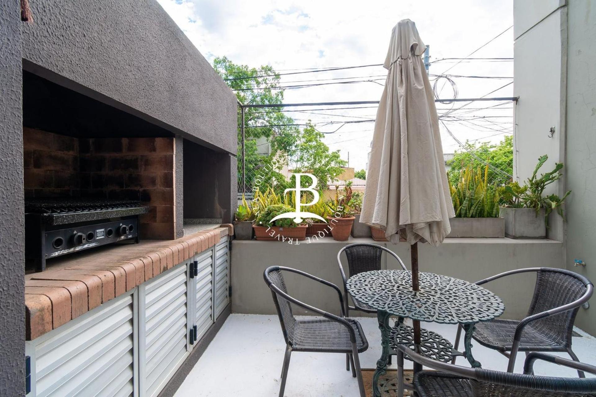 Triplex Moderno Con Parrilla Y Jardin!
