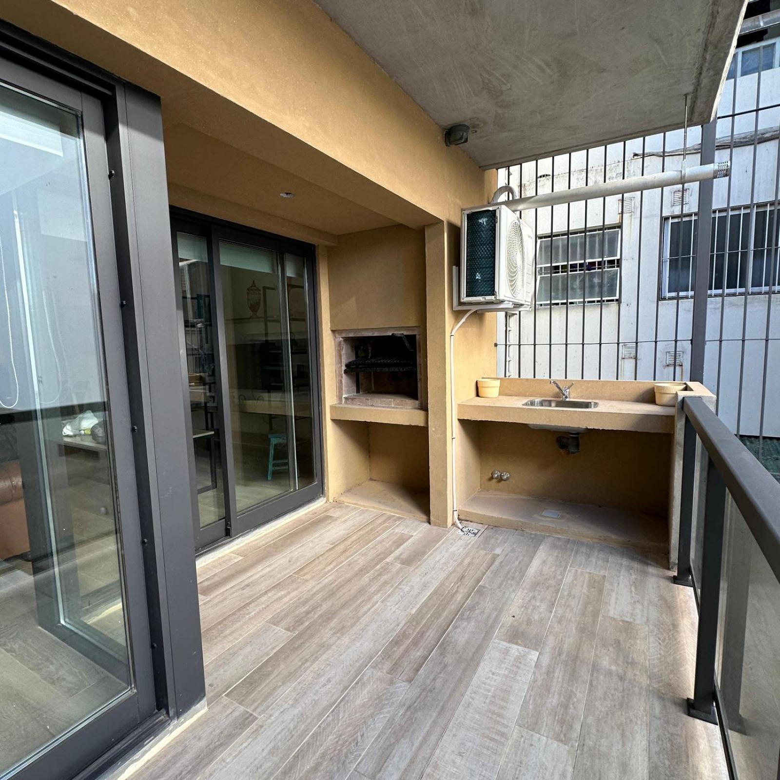 Apartment Virasoro
