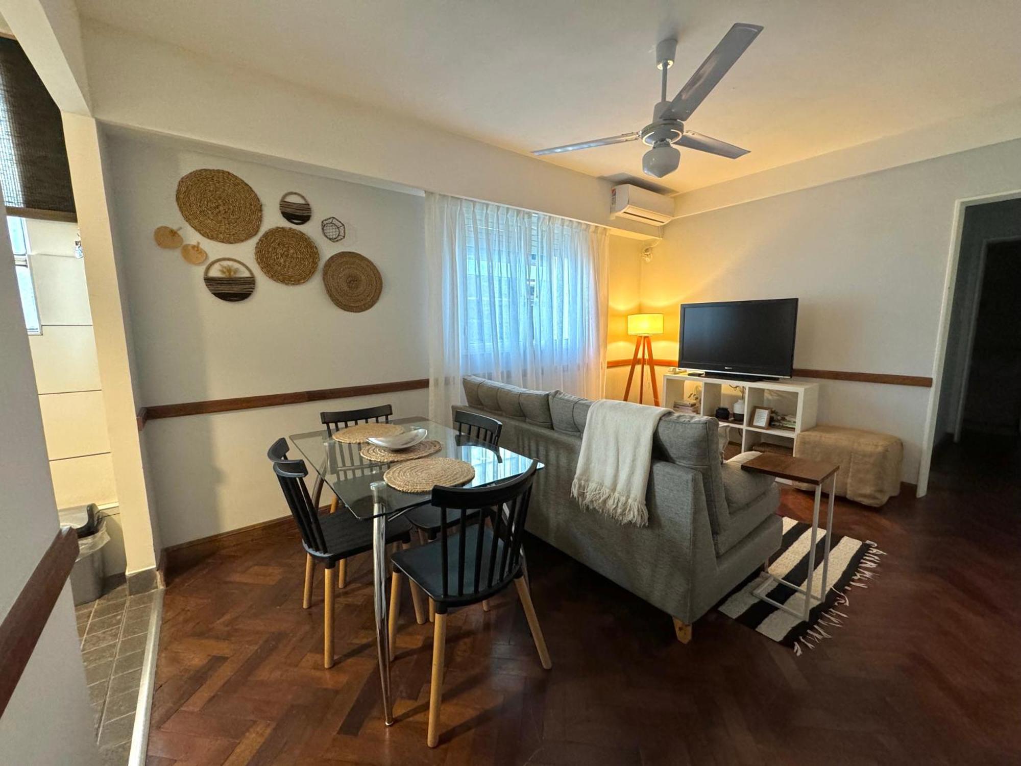 Apartamento Renovado Departamento En El Corazon De La Ciudad *