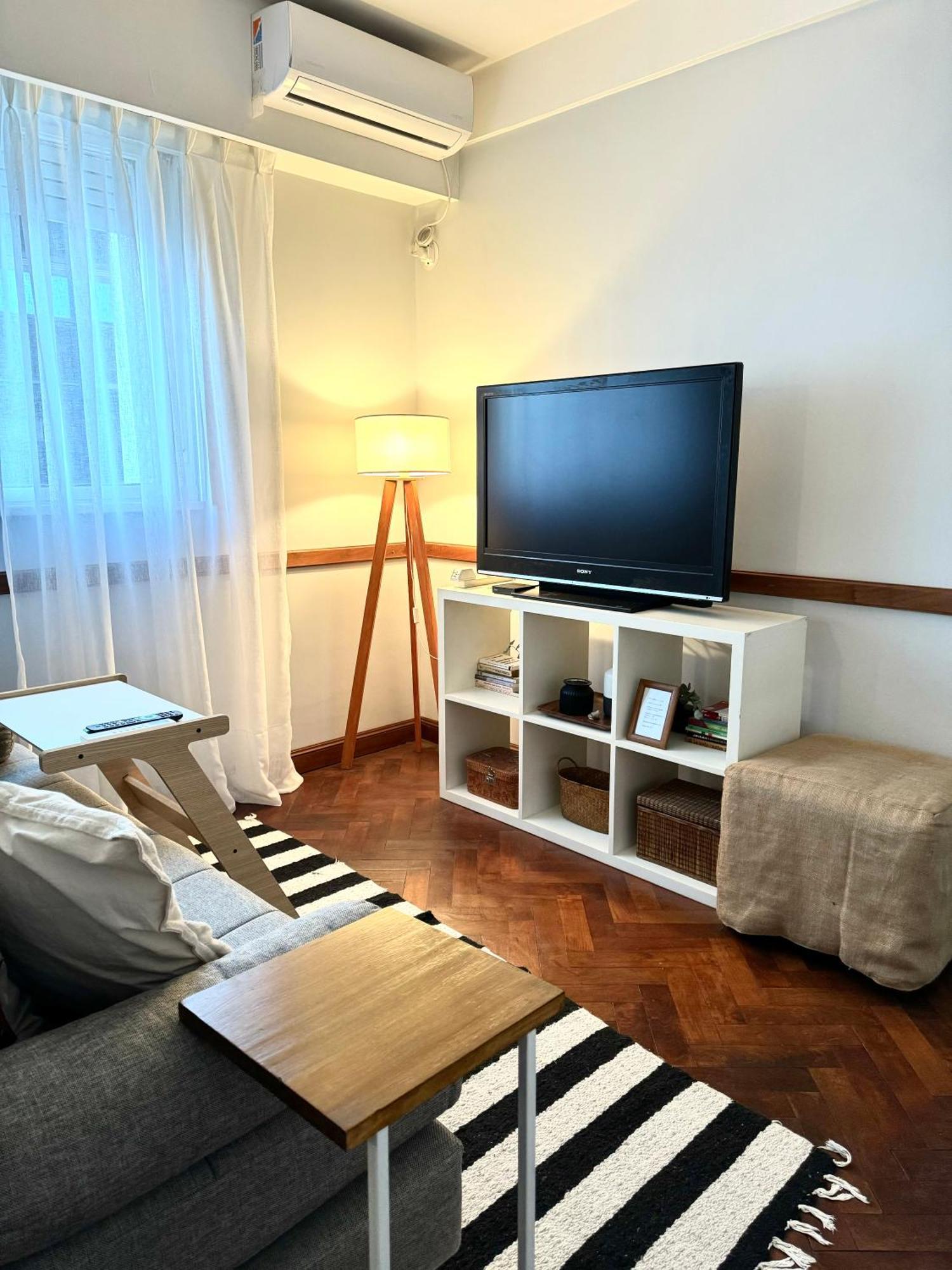 Renovado Departamento En El Corazon De La Ciudad Apartamento *