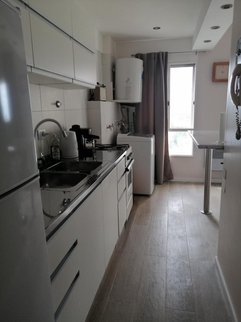 Apartamento Petit En Avenida Belgrano Buenos Aires