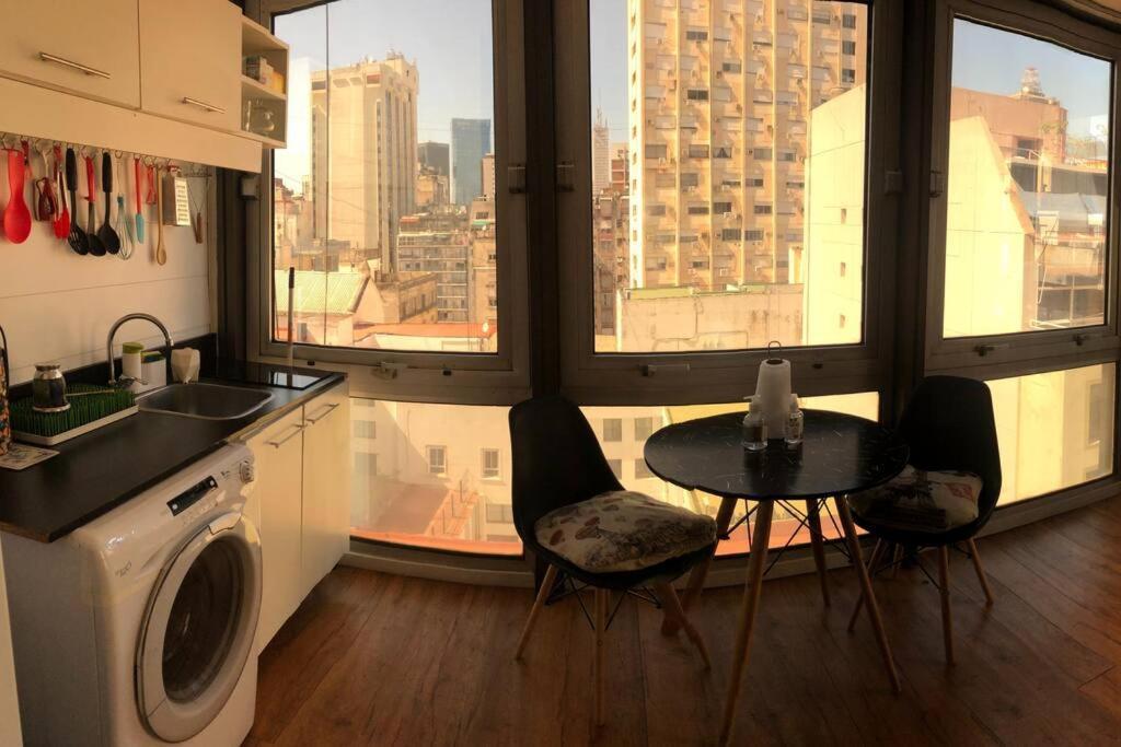 Cozy Luminous Studio In Downtown W Excellent View *