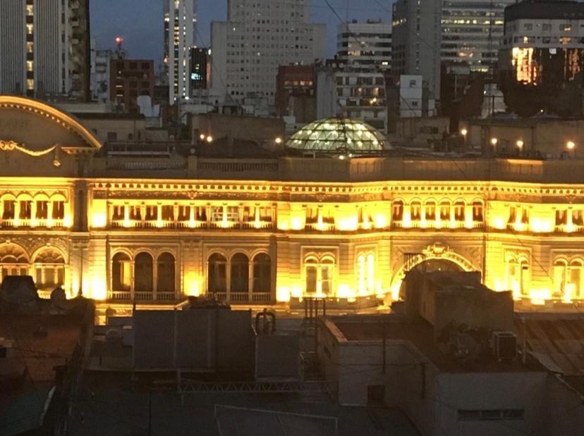 A Cuadras Del Obelisco Y Metros De Galerias Pacifico Buenos Aires