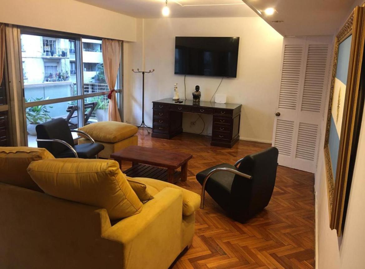 Apartment House *