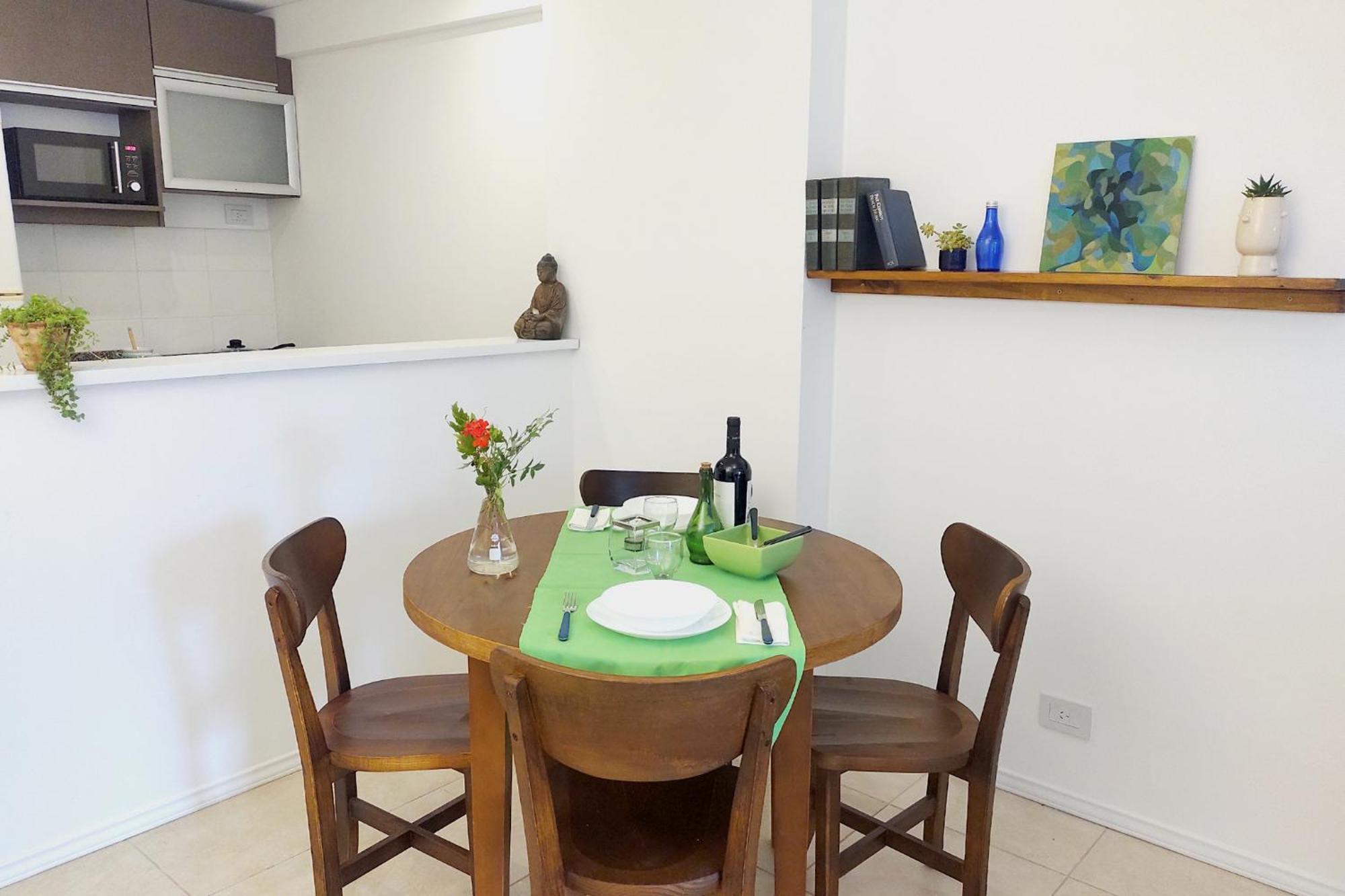 Aqui Vive Muy Buena Ubicacion Y Apartment Buenos Aires