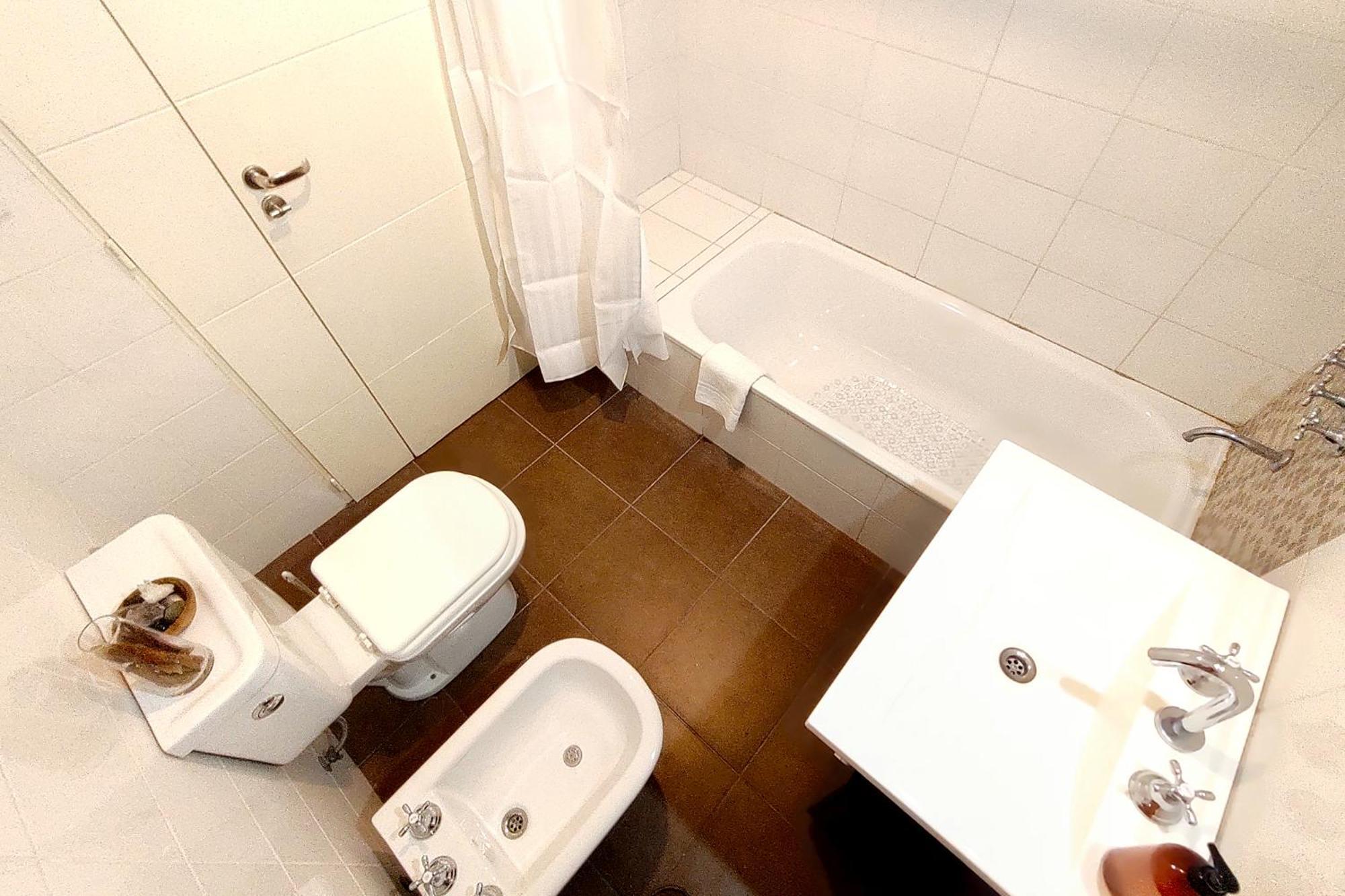 Aqui Vive Muy Buena Ubicacion Y Apartment Buenos Aires