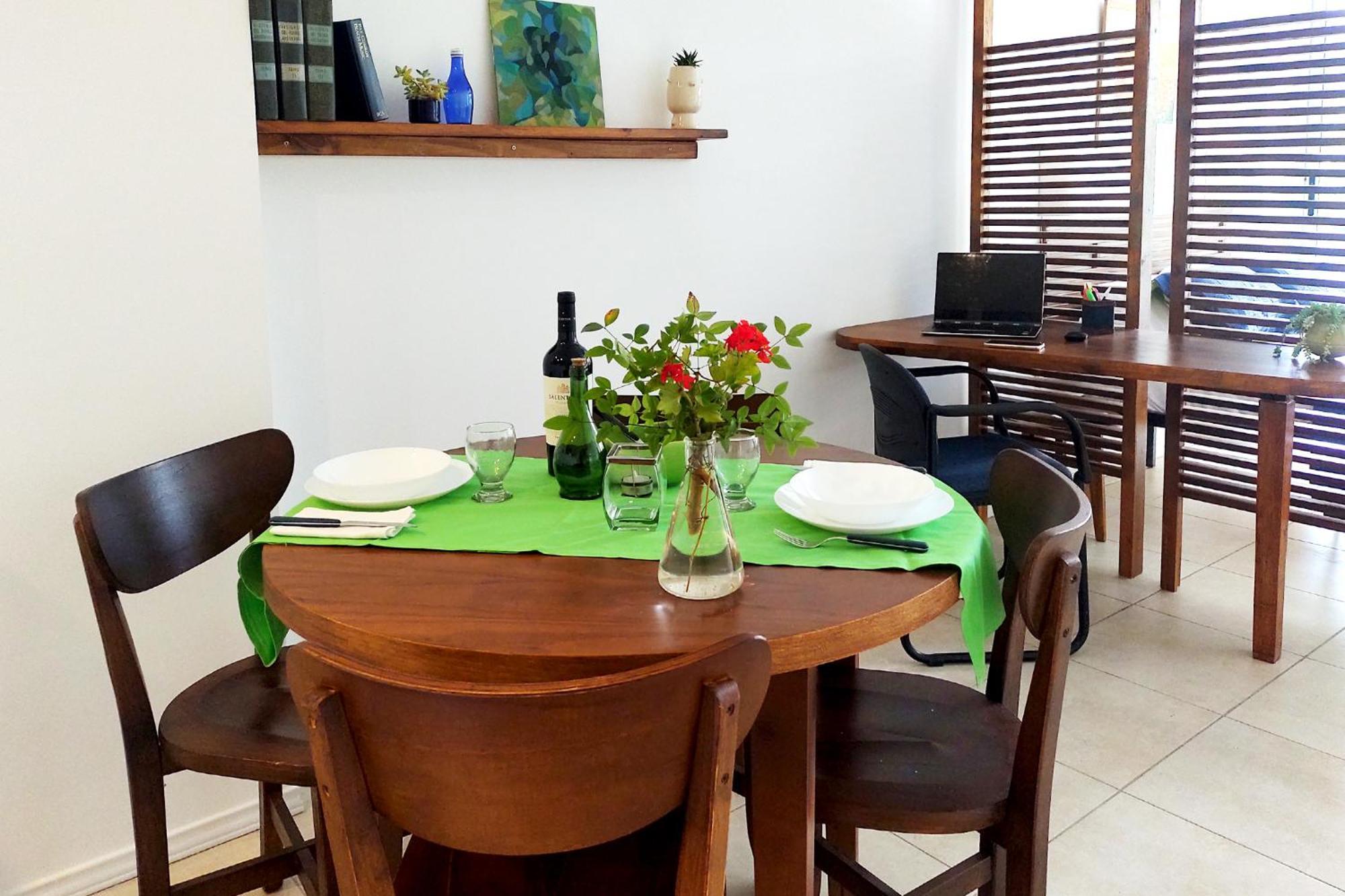 Aqui Vive Muy Buena Ubicacion Y Apartment