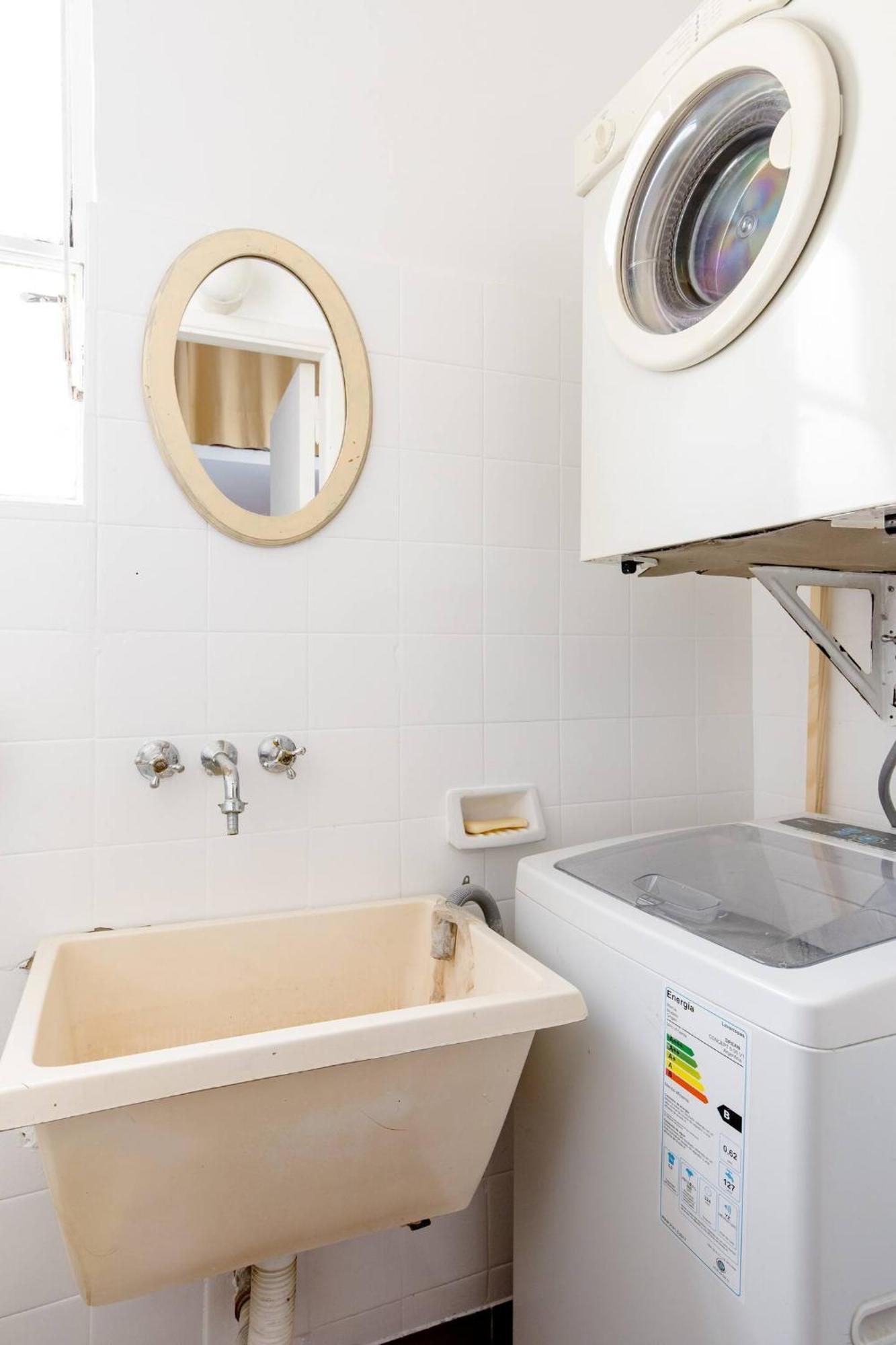 A Friendly In The Heart Of Recoleta -in Shared Apartment- Buenos Aires