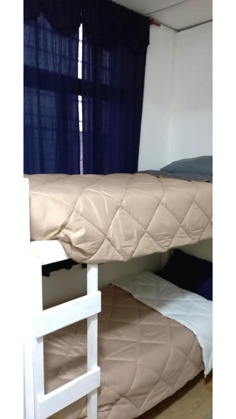 Aparta Homestay