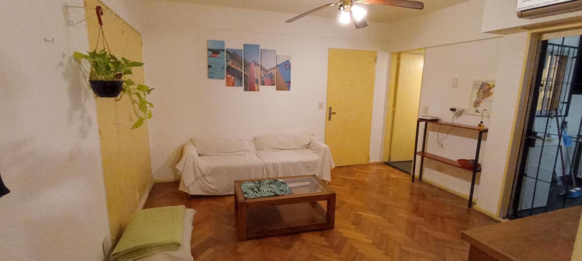 Depto 2 Amb Completo - Cocina Equipada - Bano Privado - Wi-fi - Tv Flow Y Hbo Max - Excelente Ubicacion, Cercano A Subte D Y B Buenos Aires