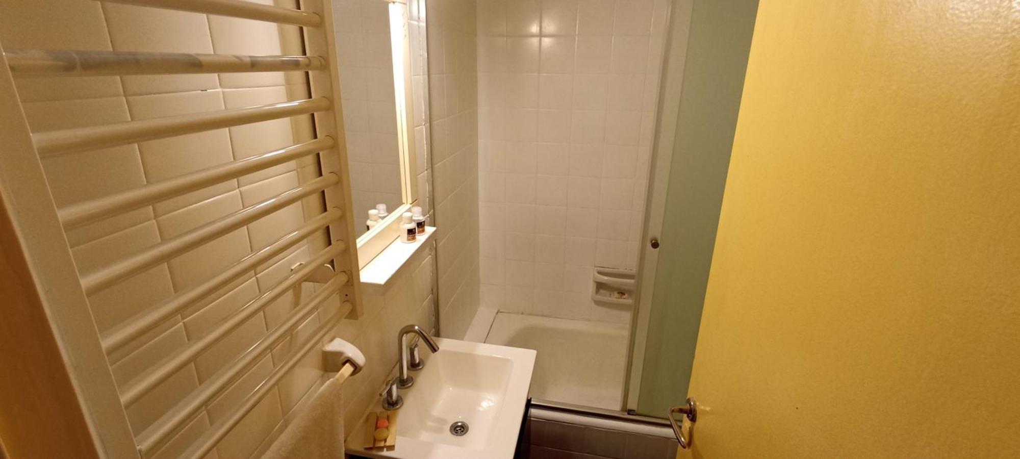 Apartment Depto 2 Amb Completo - Cocina Equipada - Bano Privado - Wi-fi - Tv Flow Y Hbo Max - Excelente Ubicacion, Cercano A Subte D Y B