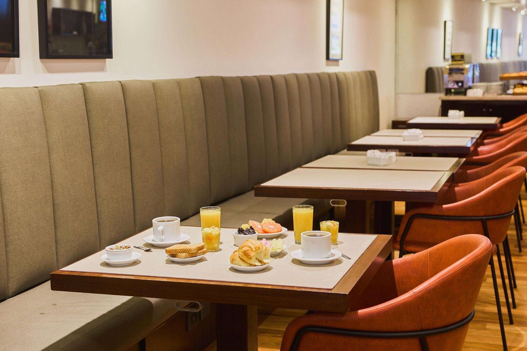 Dazzler By Wyndham San Martin Hotel Buenos Aires