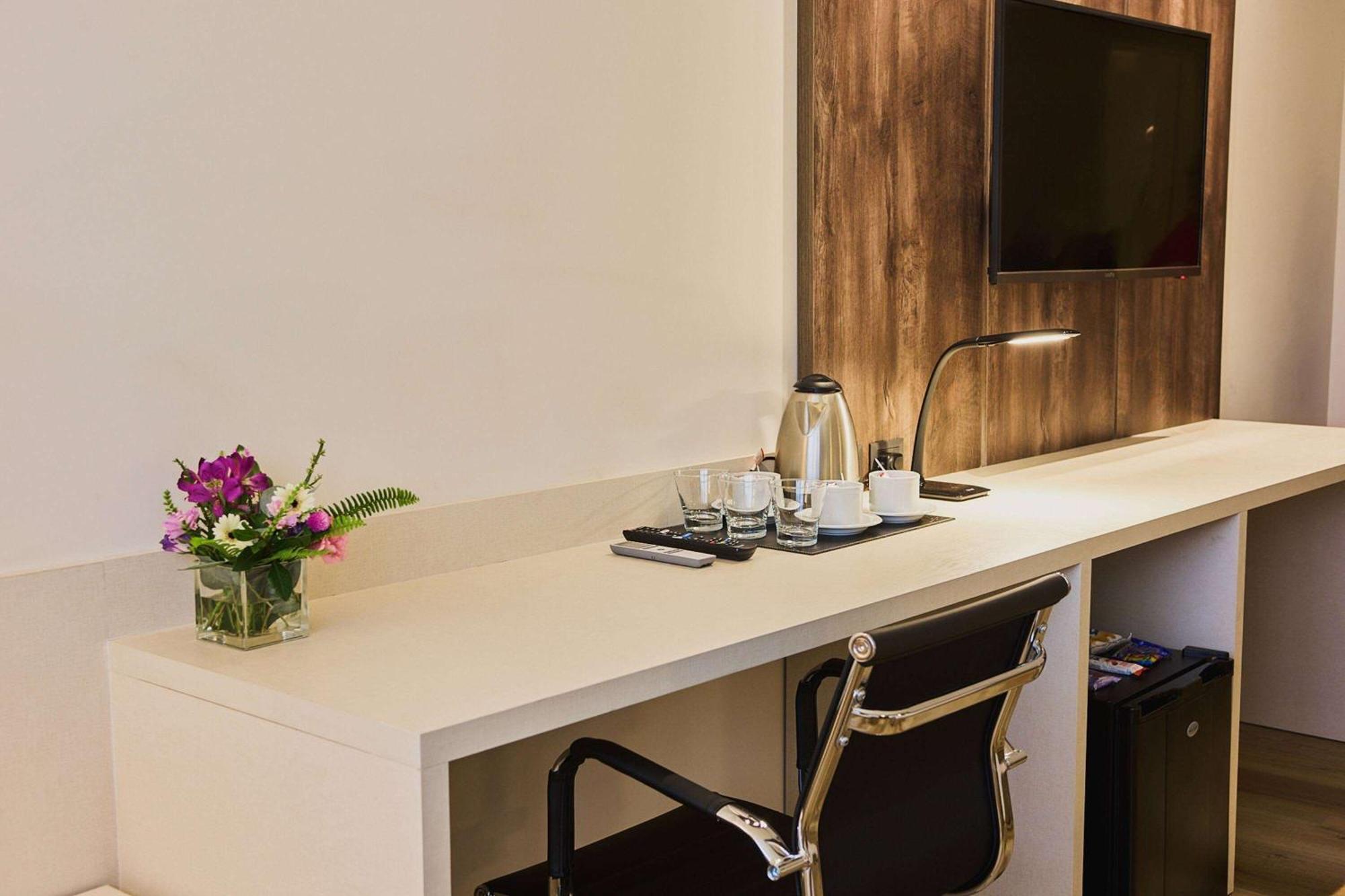 Dazzler By Wyndham San Martin Hotel