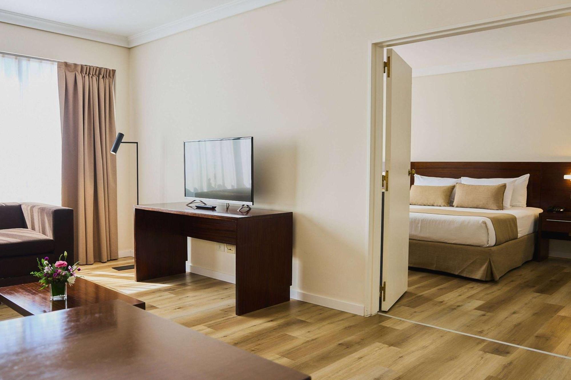 Dazzler By Wyndham San Martin Hotel Buenos Aires