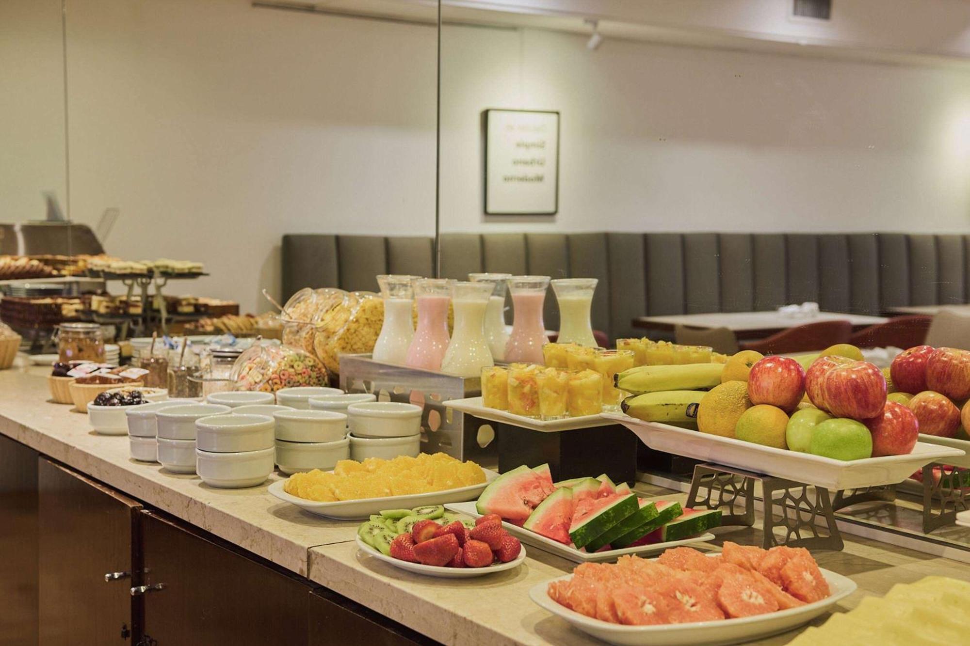 Dazzler By Wyndham San Martin Hotel 4*