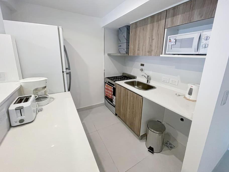 Apartment Moderno Estudio Con Balcon Y Piscina- 5l Buenos Aires