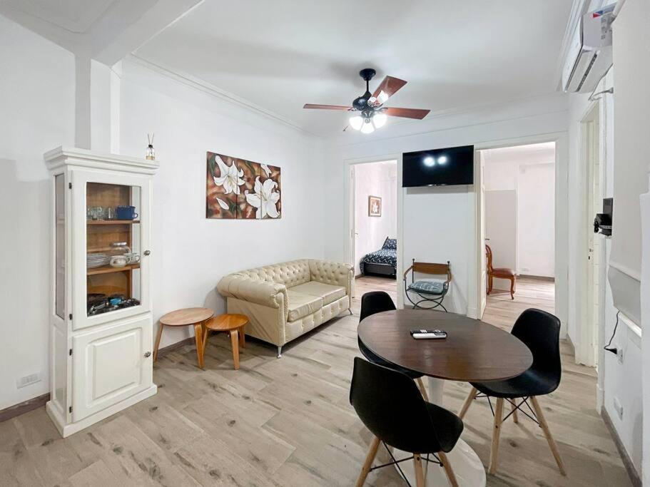 Hermoso Apto Pleno Centro 4- Corrientes2 Apartment Buenos Aires