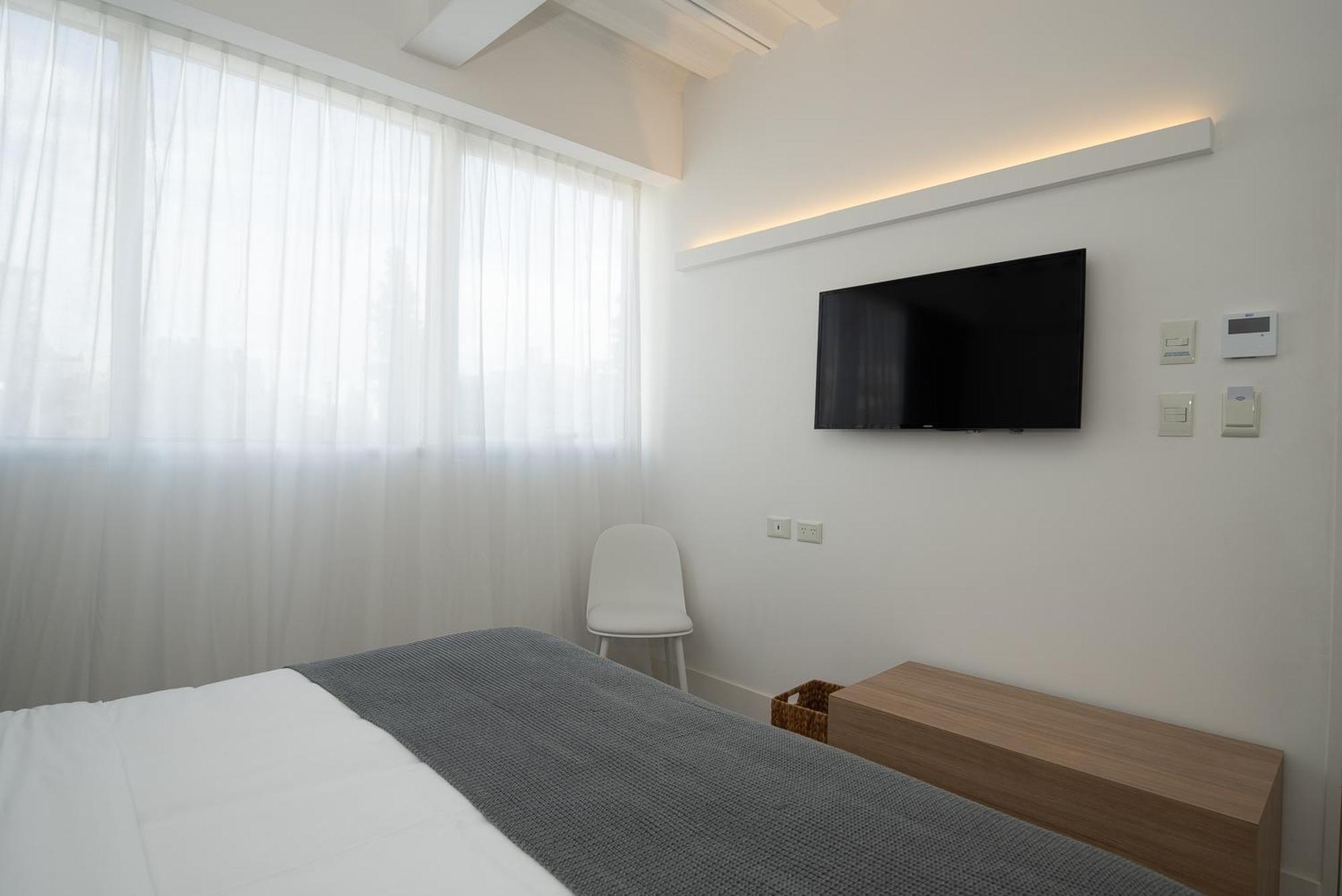 Vain Boutique Hotel 4*