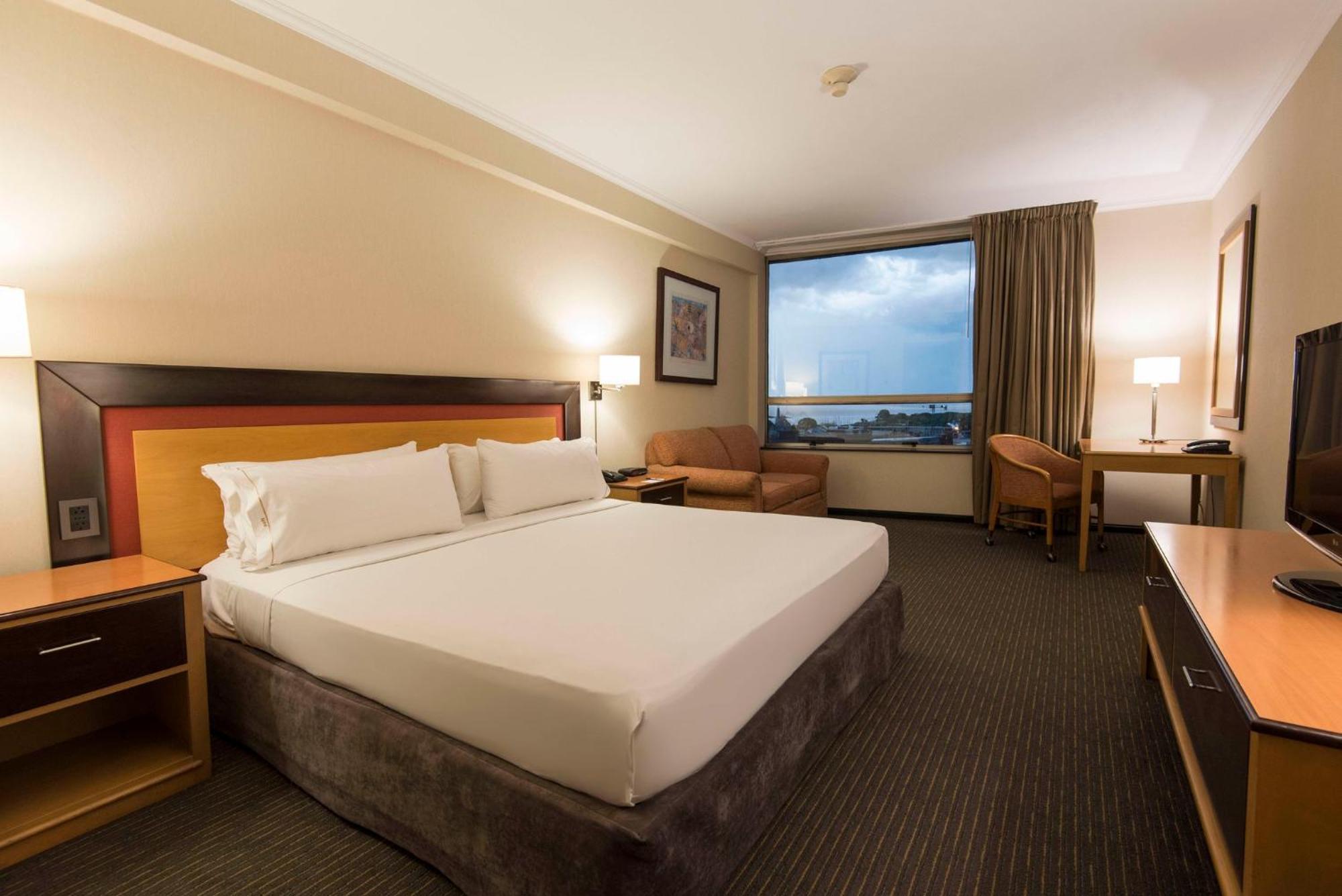 Express Puerto Madero By Ihg Hotel 4*