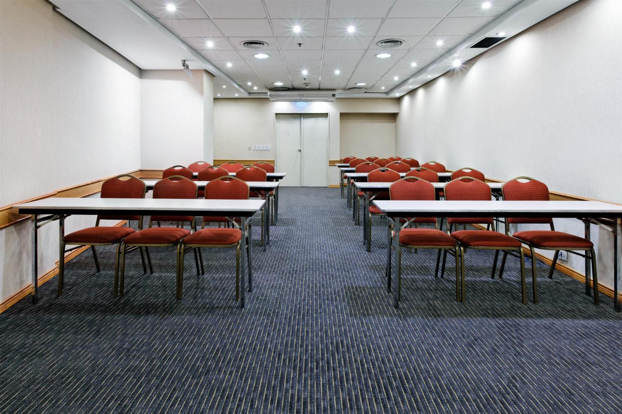Express Puerto Madero By Ihg