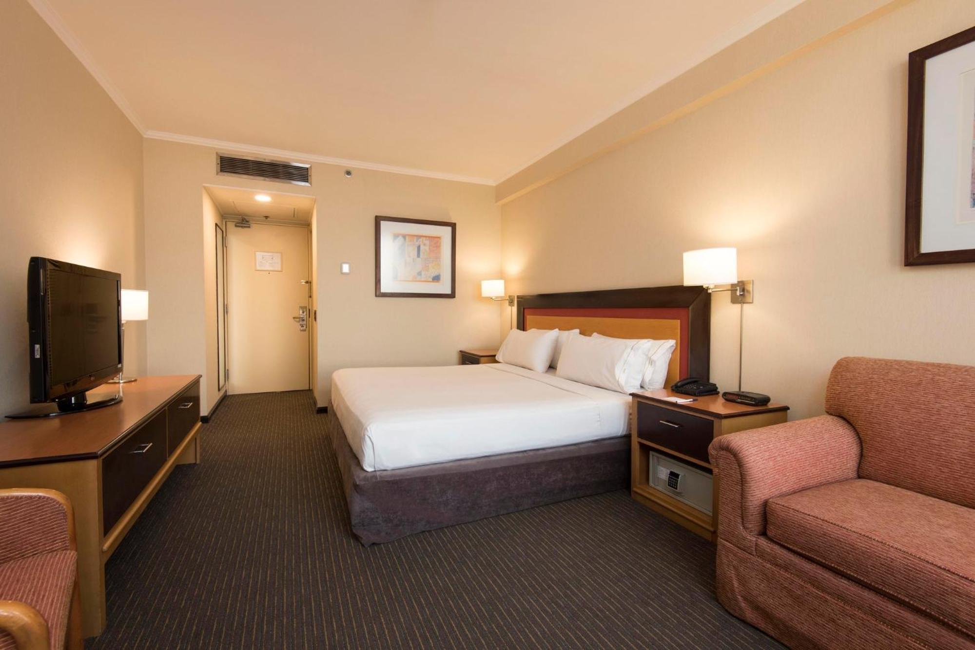 Express Puerto Madero By Ihg Hotel 4*