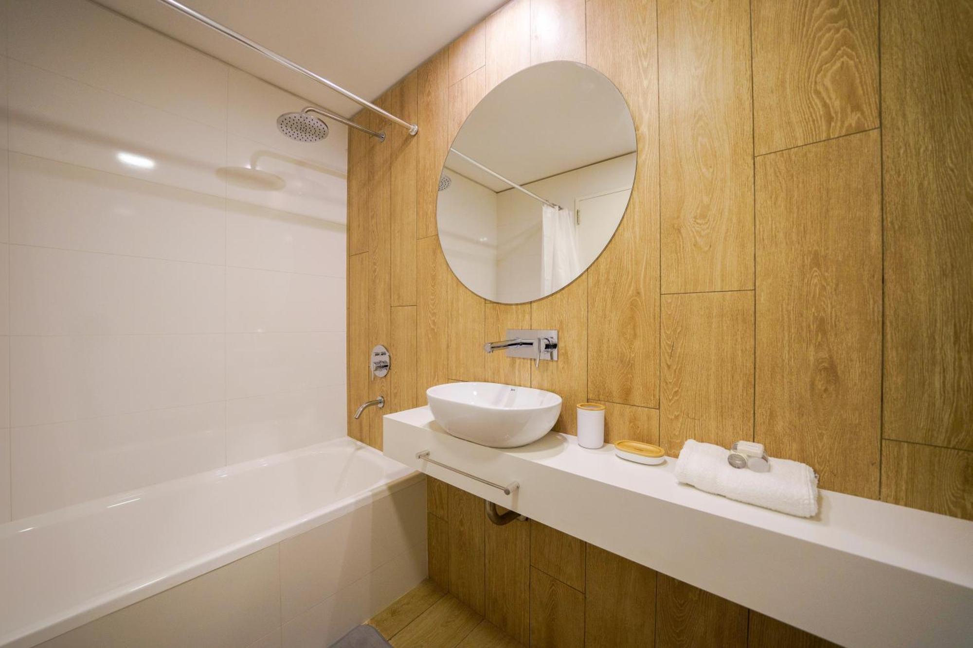 Fliphaus Be Libertador - Lux 1 Bd 12-21