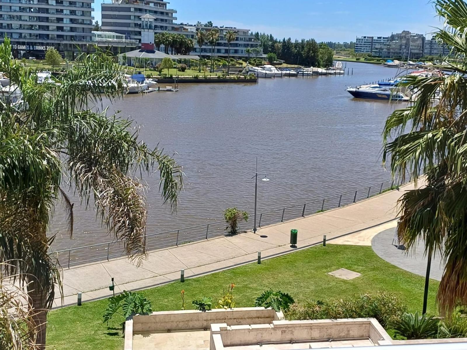 Apartment Departamentos Bahia Grande Nordelta Con Balcon Y Vista A La Bahia Piscina Opcional Arancelada!! Buenos Aires