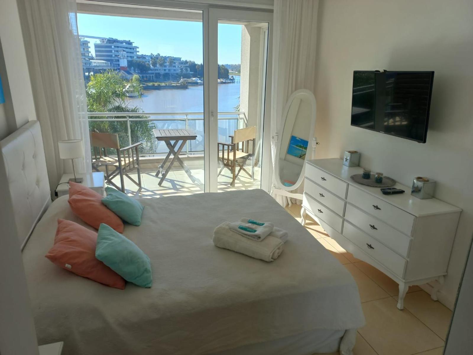 Apartment Departamentos Bahia Grande Nordelta Con Balcon Y Vista A La Bahia Piscina Opcional Arancelada!! *