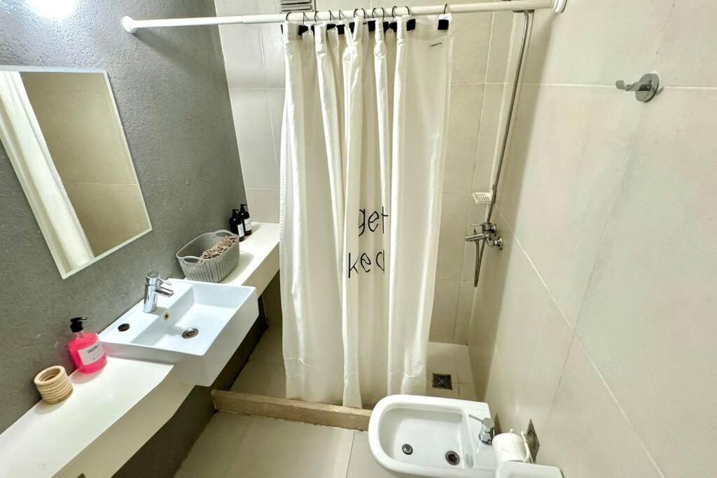 Luminoso Y Tranquilo - Cerca De Todo! Apartamento Buenos Aires