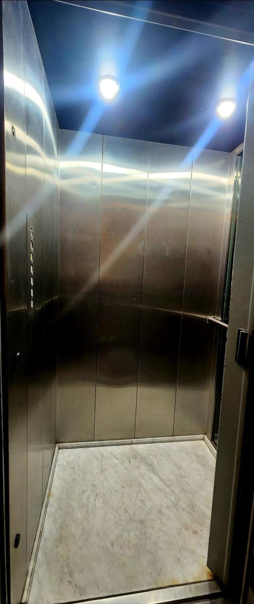 Сasa de vacaciones Santelmo Casona Unica 4pisos Full Terraza Piscina Quincho Parrilla Ascensor 2jacuzzis Sauna 7dorm 6banos
