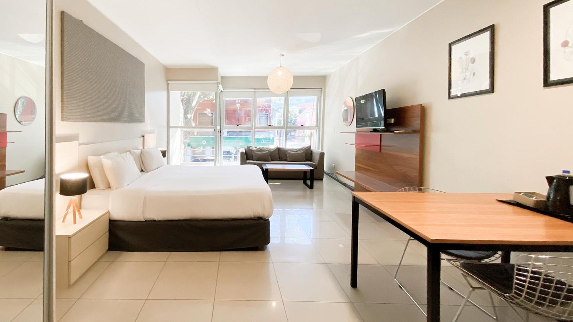 Feel 3* Buenos Aires