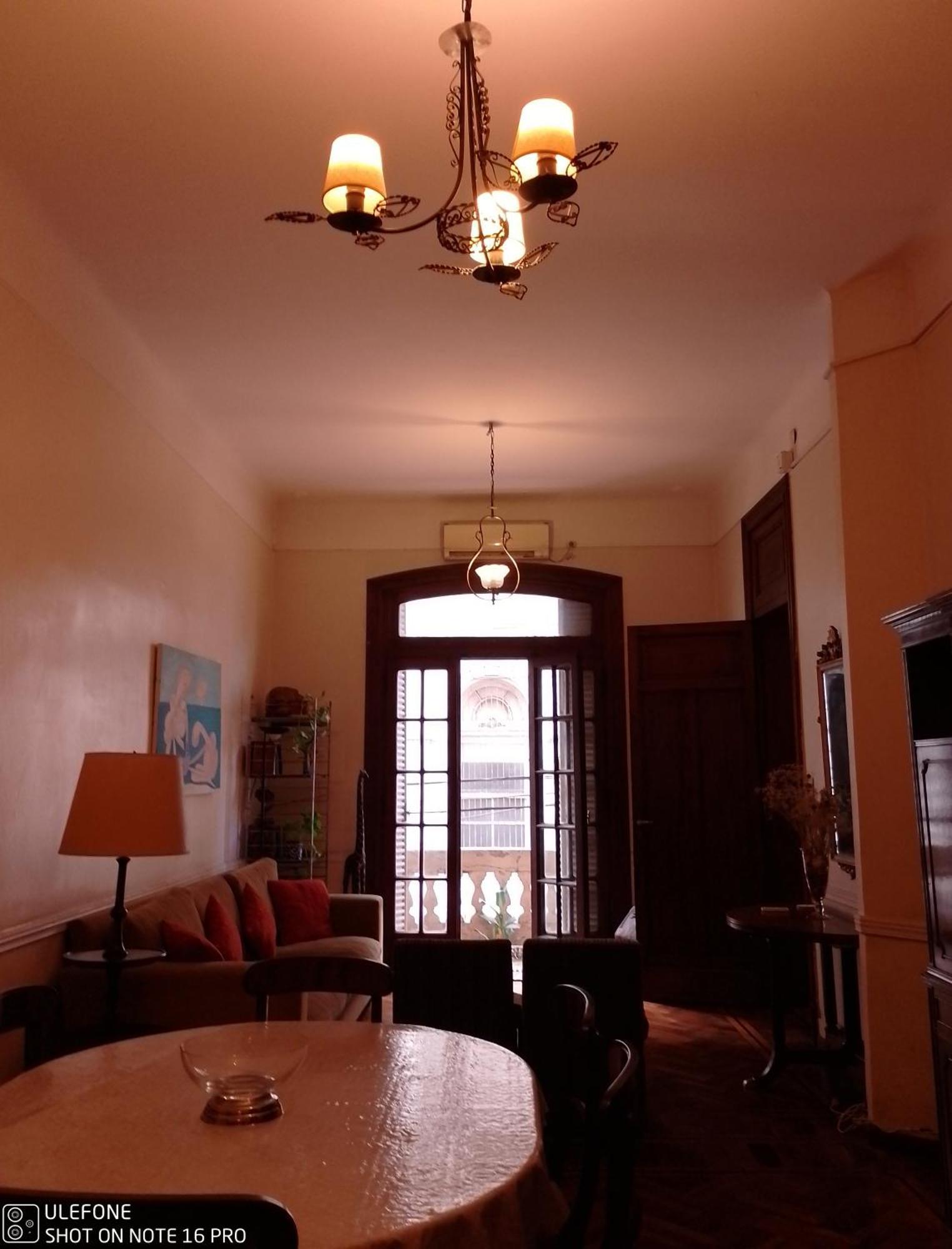 Apartamento Comodo Centro: Convenient Near Gastronomy Hubs Buenos Aires