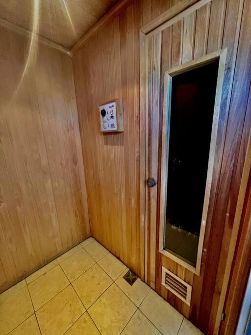 Alobaires Amenities & Rooftop 360 View *