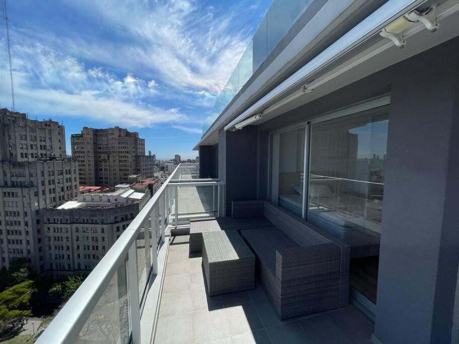 Hermoso Apto Piso 18 En Recoleta- Junin2 Buenos Aires