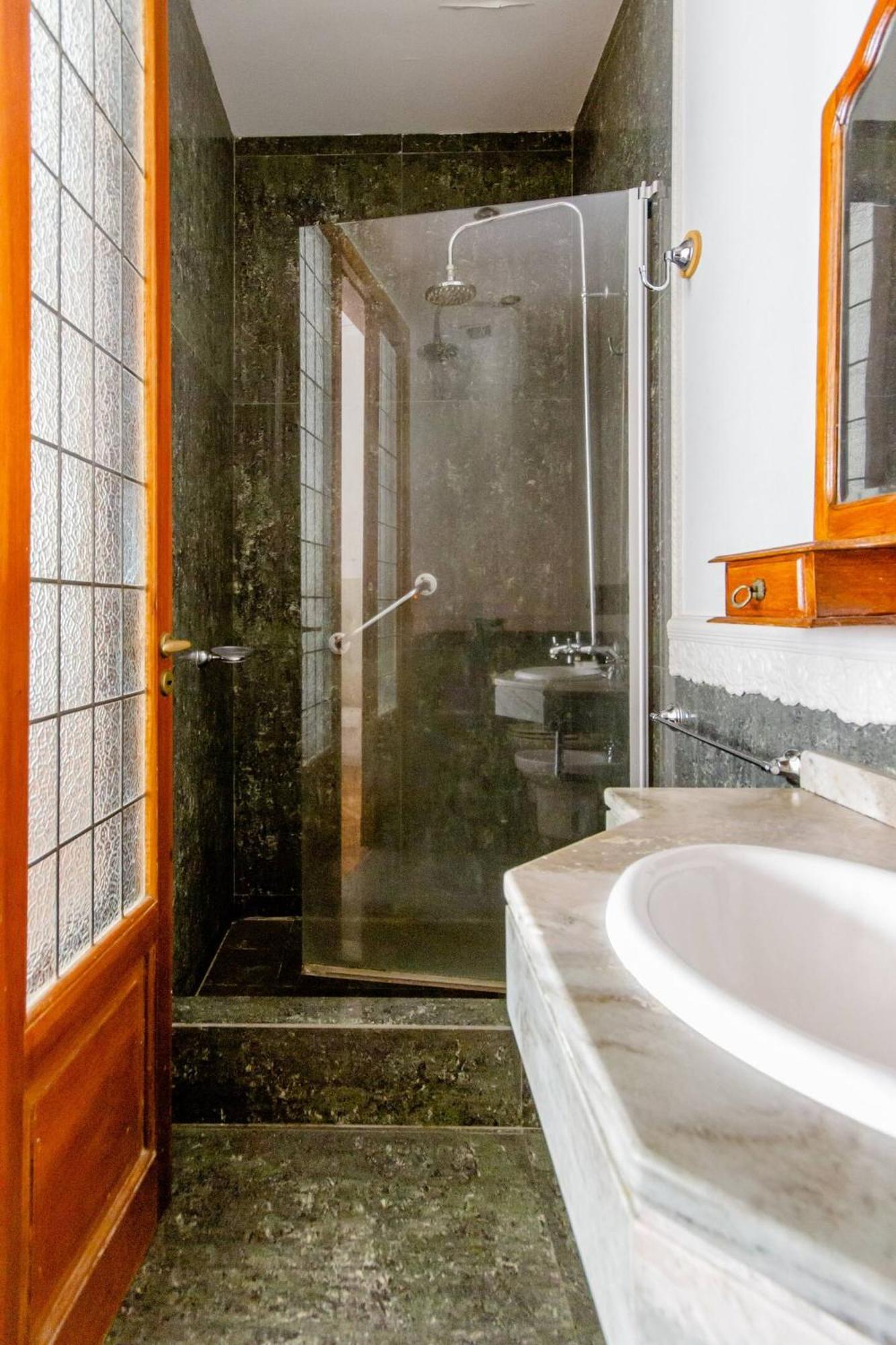 Baires House Gasthof 3*